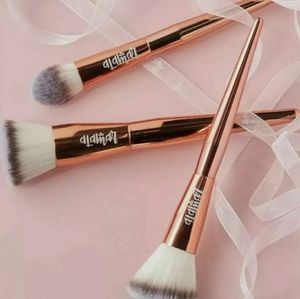 Alamar Complexion brushes set